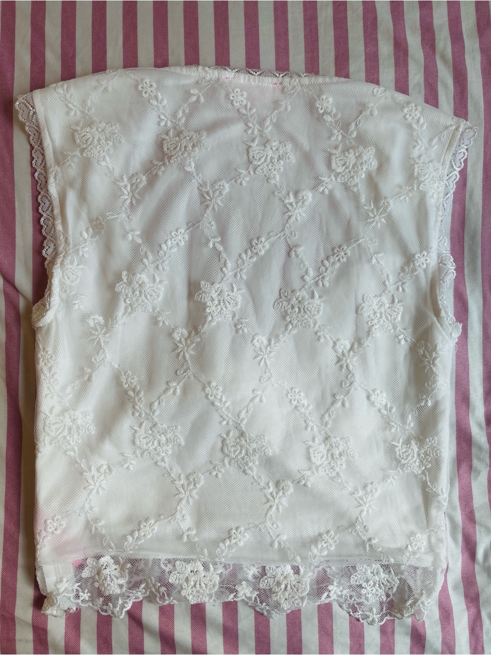 Sugar Thrillz White Top - Picture 2 of 5
